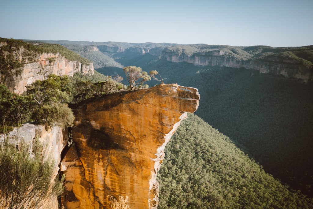 How to get to Hanging Rock in the Blue Mountains - The Ginger Wanderlust