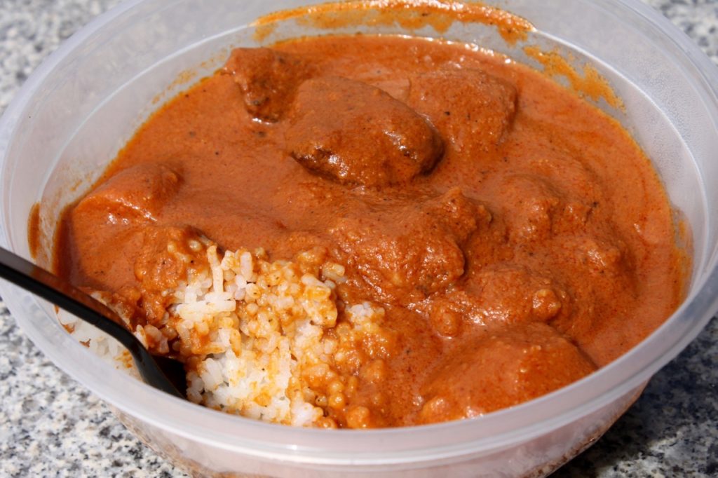 black spoon food truck yassa curry