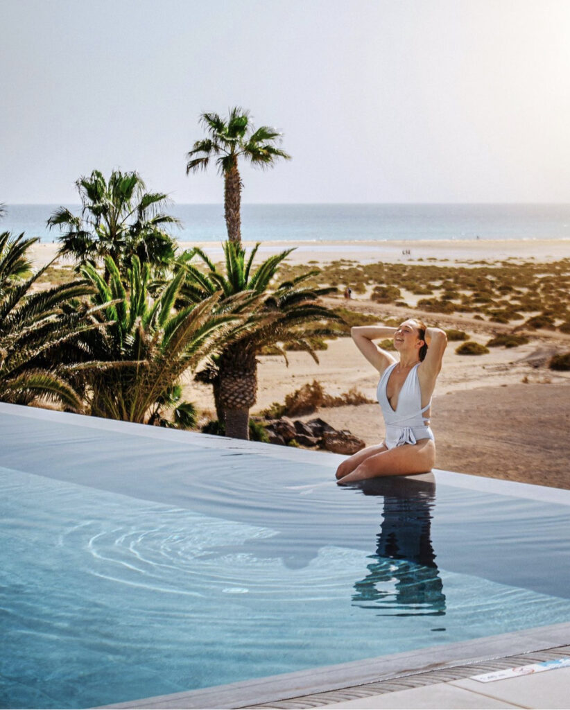 Instagrammable hotels in Fuerteventura Infinity pool