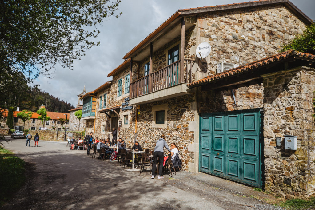 places to stop along the camino restaurants