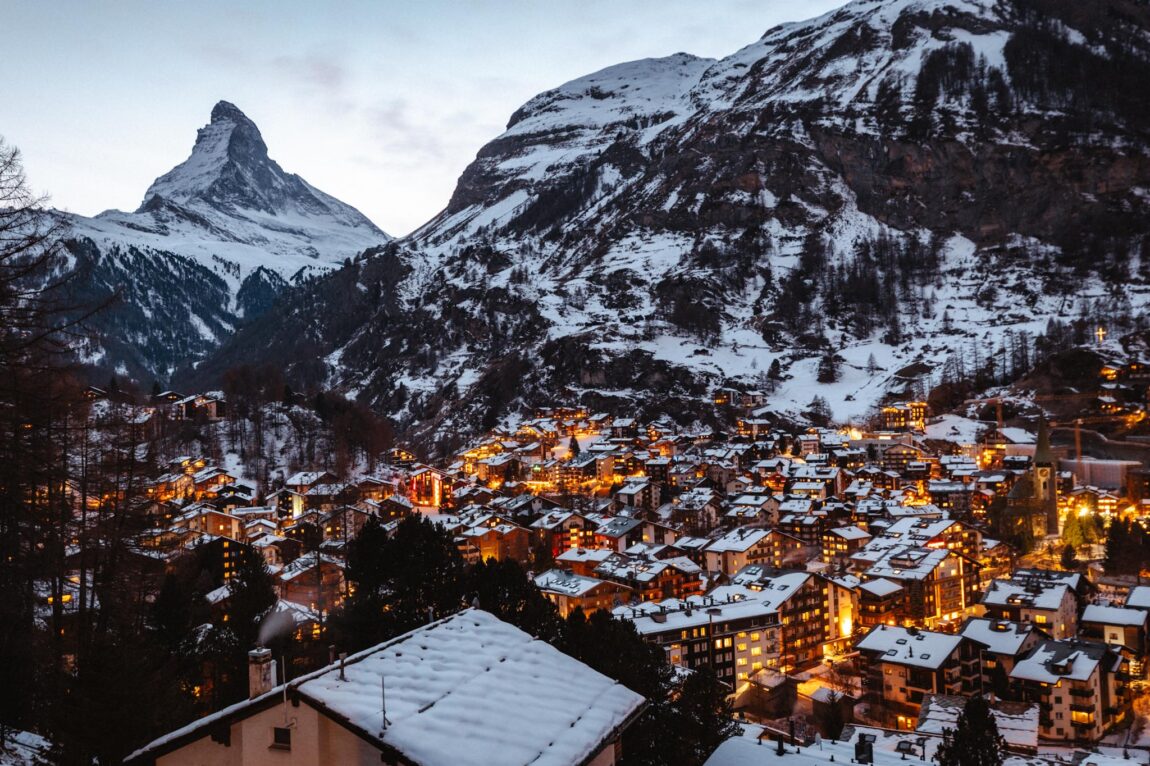 Top things to do in Switzerland in Winter – a non skiers guide - The ...